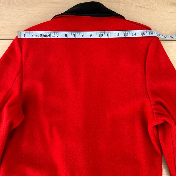 Vintage 80s Women's Red Wool Pea Coat Black Velvet Collar with Epaulets Size 12 - Picture 13 of 16